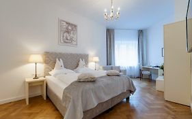 Boutique Hotel Goldenes Lamm